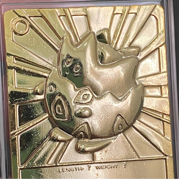 POKÉMON Special Edition Togepi 23k Gold-plated Trading Card w/ COA - Picture 9 of 11
